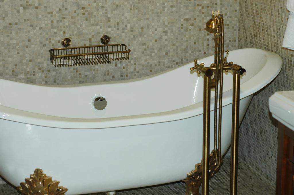 Gogol Hotel Миргород Экстерьер фото